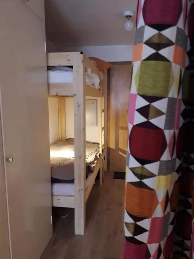 Appartement Studio coquet 4 personnes location 7 nuits minimum à Bessans